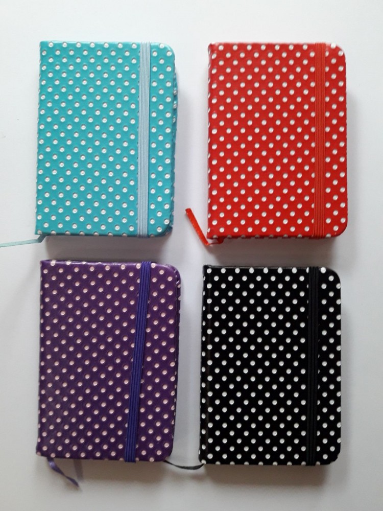 Блокнот на резинке 7,5/10,5 в клетку 5601-15L