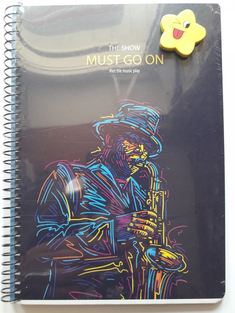 Тетрадь А5 на спирали 80 листов картонная обложка 9001 Школярик