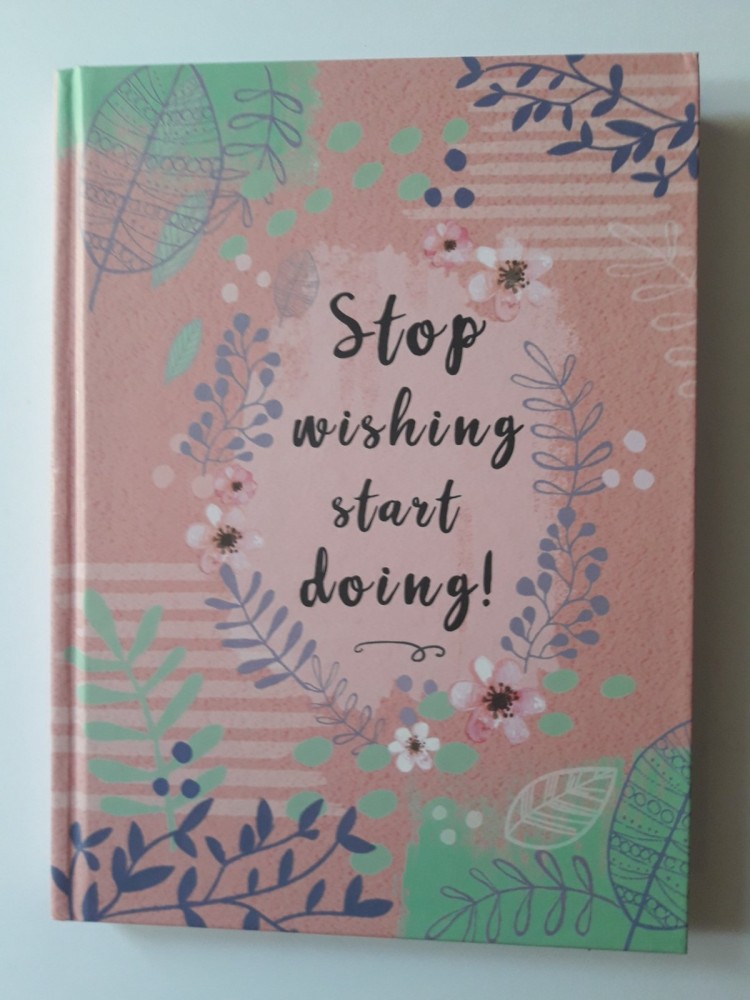 Блокнот А5 в клетку 120 листов твердая обложка А plus