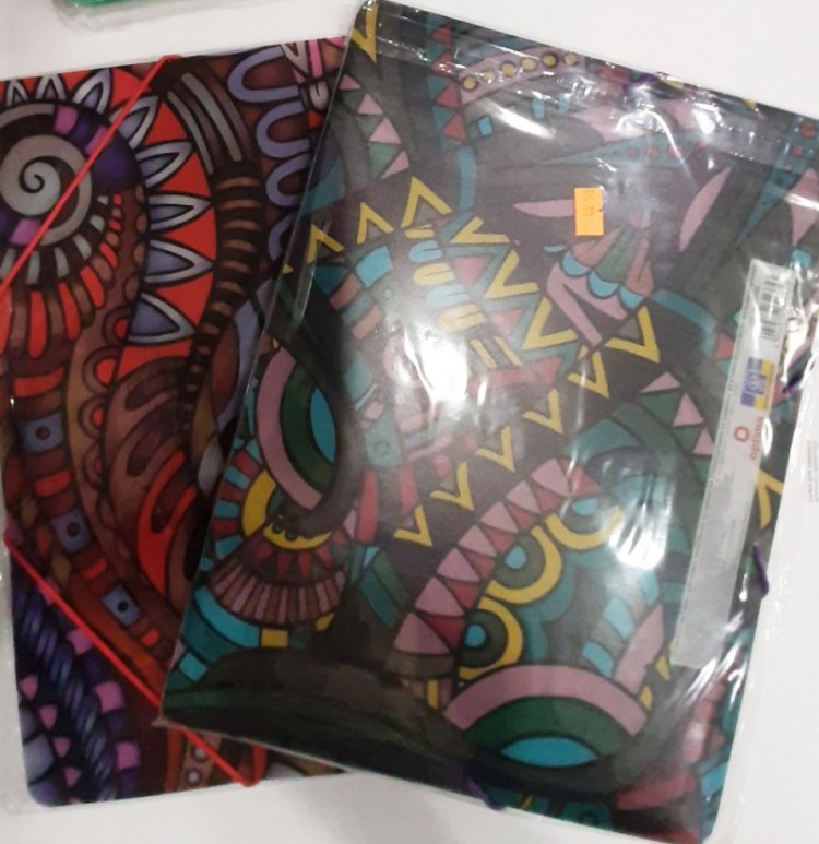 Папка на резинках А4 Орнамент OPTIMA