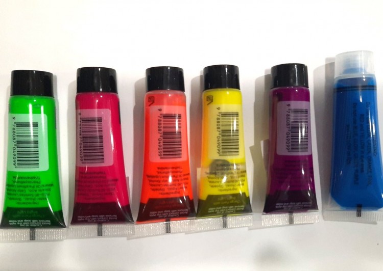 Краска для лица флуоресцентная в тюбике 20 гр